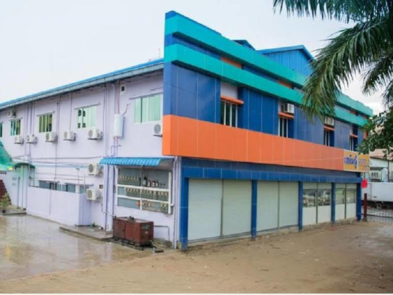 Aung Tha Pyay Hotel 3 Янгон Екстер'єр фото
